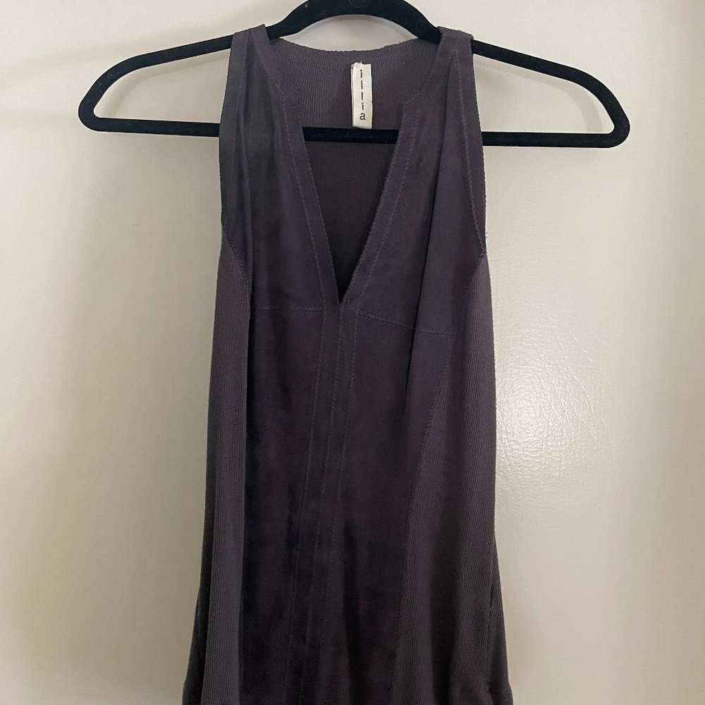 Illia suede and modal top, size 2 (small/medium), lovely purple-tone brown